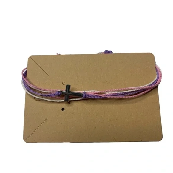 Cross bracelet - Picture 2 of 3